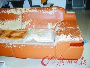 问题家具退货难 商家对消费者投诉表示无所谓.jpg