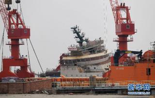 中船重工否认在建船沉没 中海油服撇清风险.jpg