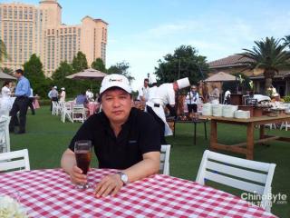 让销售着迷的移动CRM 仁科互动装备软件企业-新华财经-新.jpg
