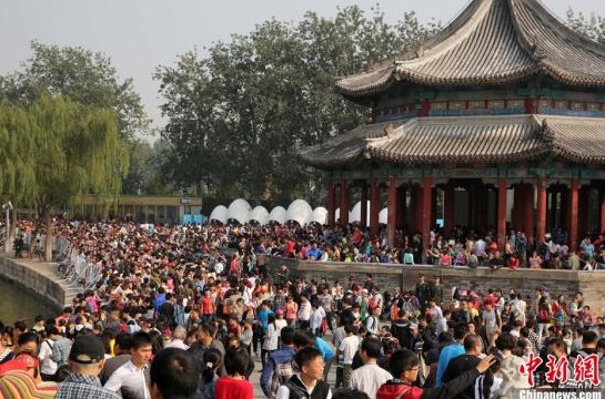 “中国式休假”成难负之重 拿什么拯救国人休息福利